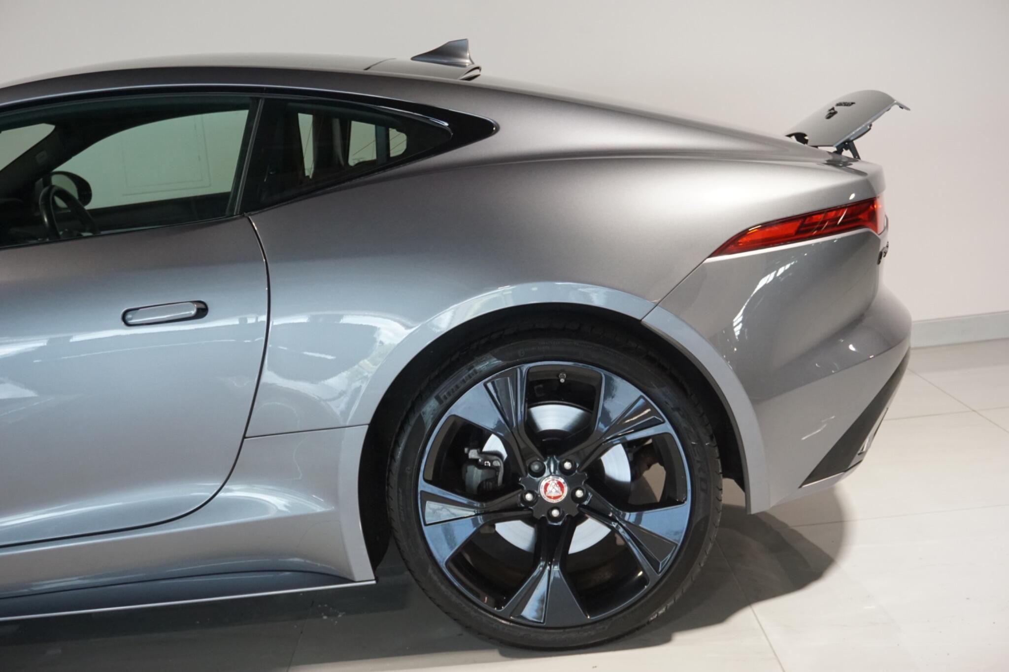 Jaguar F-Type 2.0i R-Dynamic Coupe 2dr Petrol Auto Euro 6 (s/s) (300 ps)